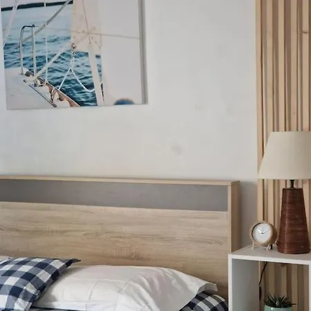 Leukif - T4 Duplex 4* Avec Rooftop Apartment Leucate