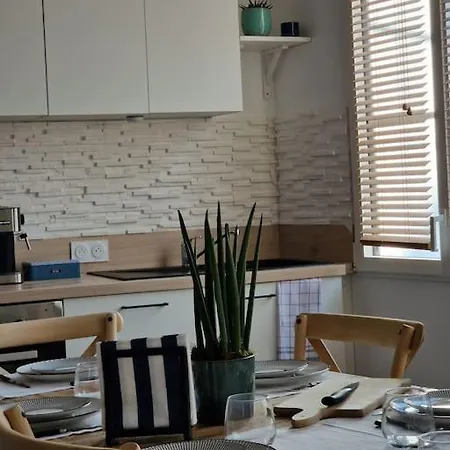 Apartment Leukif - T4 Duplex 4* Avec Rooftop Leucate