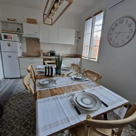 Apartment Leukif - T4 Duplex 4* Avec Rooftop