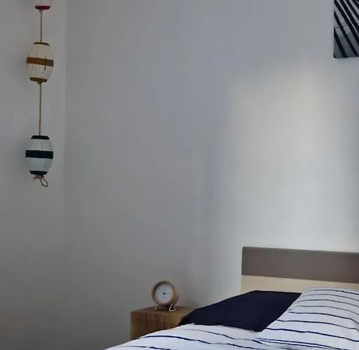 Leukif - T4 Duplex 4* Avec Rooftop Leucate